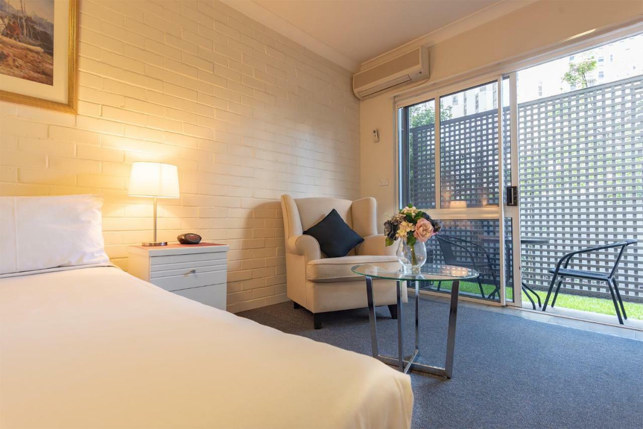 Benson Court Motel Brisbane Buitenkant foto