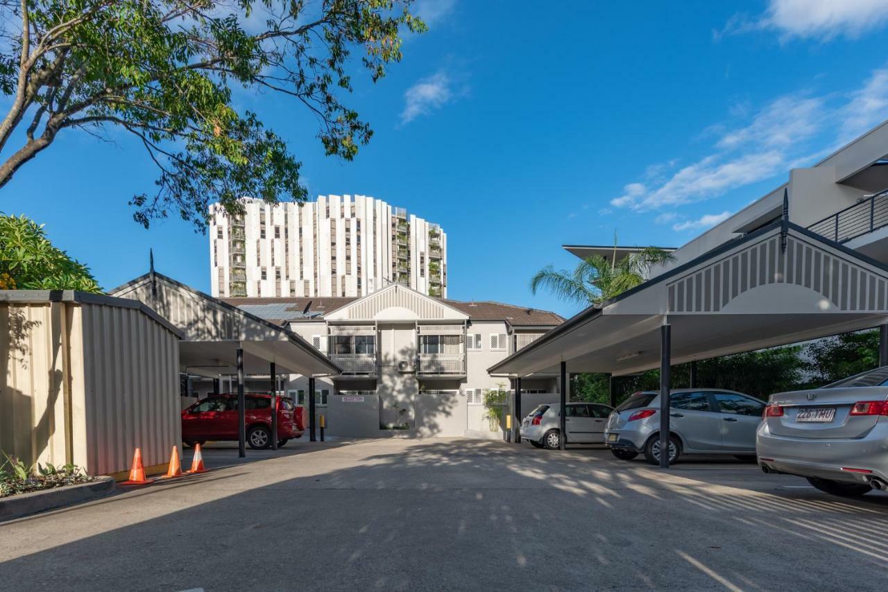 Benson Court Motel Brisbane Buitenkant foto